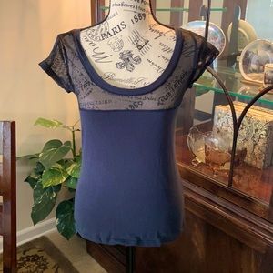 NWOT Glitz blouse size Medium.